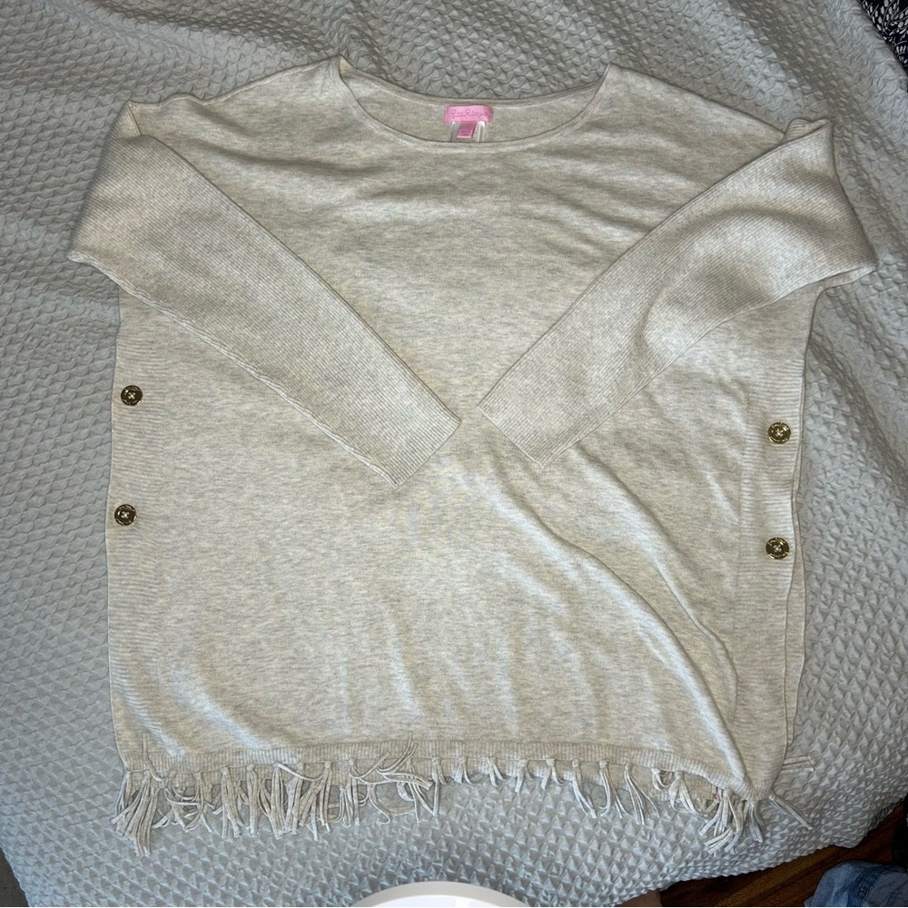 Lilly Pulitzer Women's L Ramona Tassel Fringe Side Button Pullover Sweater Gray - Picture 1 of 3